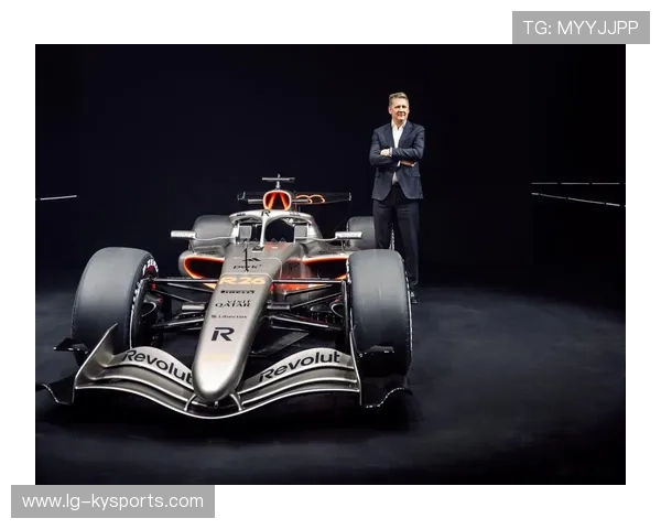 F1 赛车围场转会大地震：2026 赛季全新车手席位大洗牌，f1赛车比赛